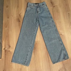 Mavi Miami Blue Jeans. High‎ rise, wide leg. Size 22x29. Good condition!